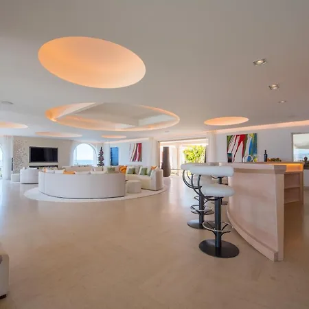 Great Wil Big Garden, Private Pool And Sea View Nocleg ze śniadaniem